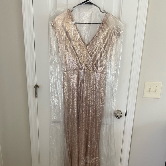 Lulu’s Floor Length Gold Sequin Dress - Picture 2 of 8